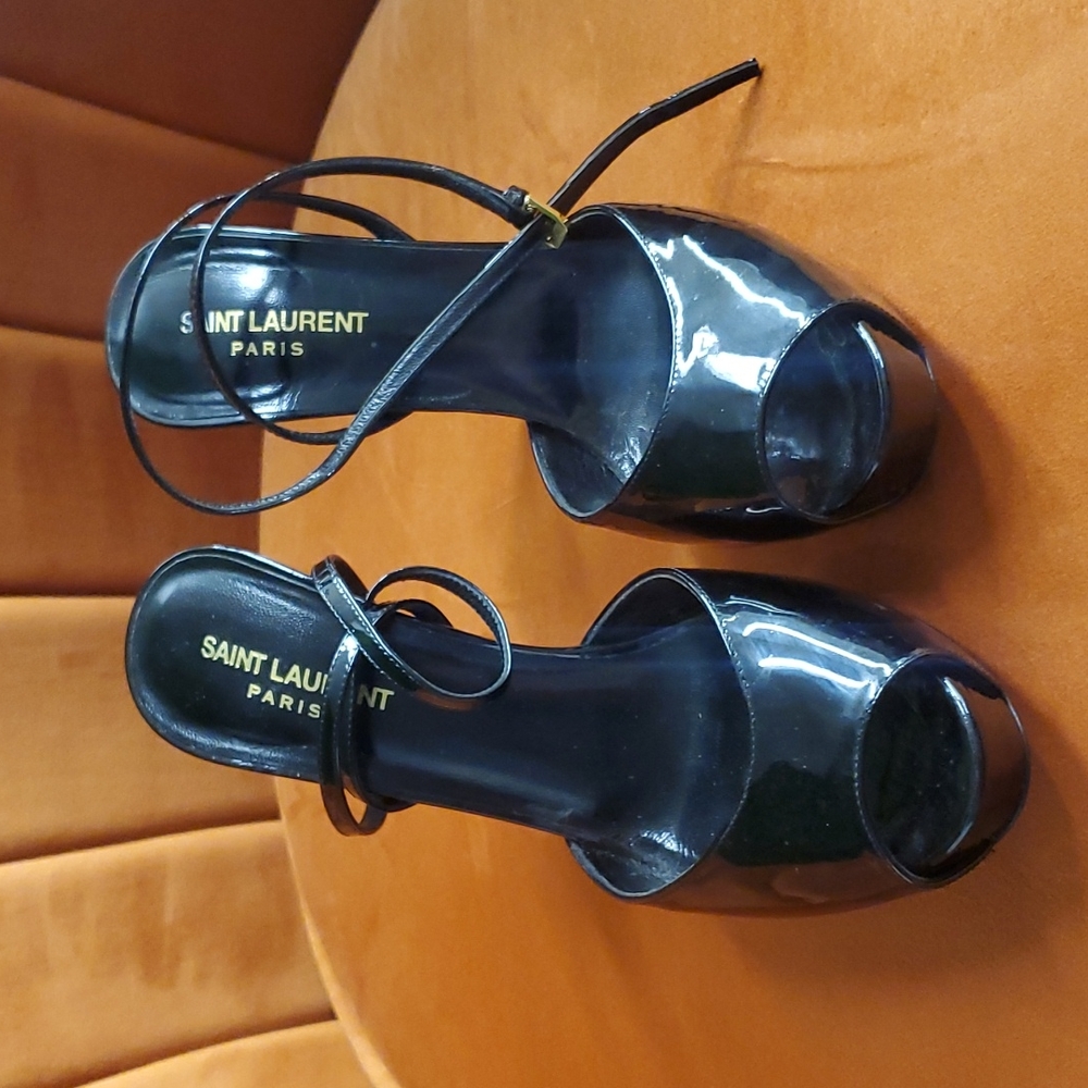 Saint Laurent Black Patent Leather Heels